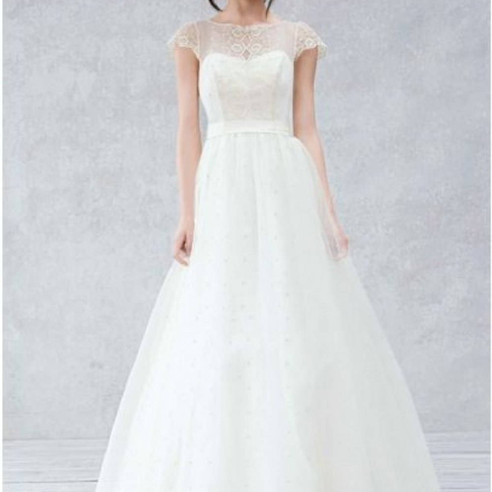 Cap Sleeve Ivory Wedding Gown
